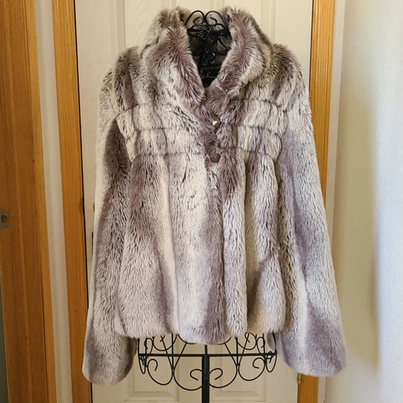 Kristen Blake Jackets & Blazers - Summer faux fur deal